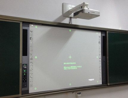 电子白板学校_可以书写吗？