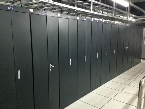 服务器托管u1w_应用托管