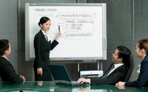 电子白板的应用_应用市场的应用是免费的吗？