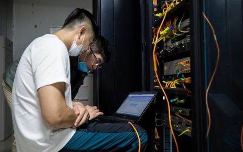 服务器维护视频_设备维护