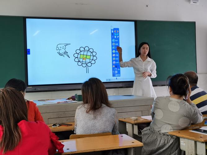 电子白板竞赛_可以书写吗？