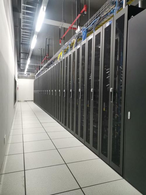 f85服务器_服务器组