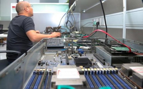 服务器开发视频_视频