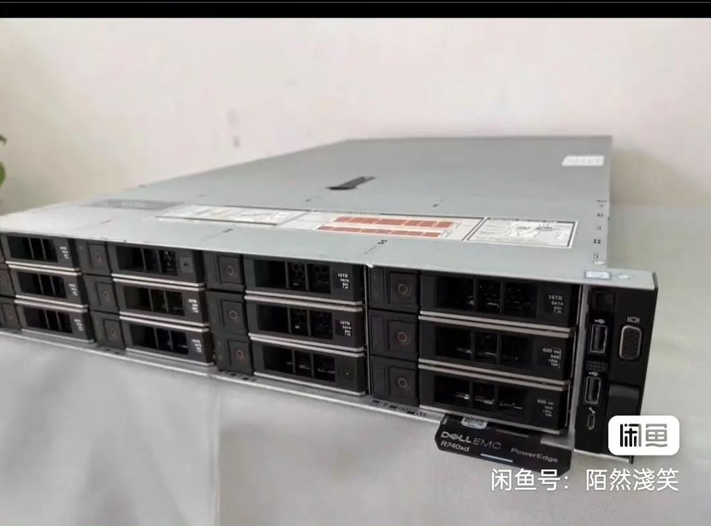 戴尔服务器前面的可插拔的是什么