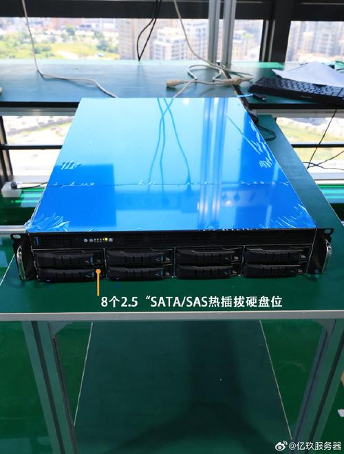 一台服务器是什么配置的