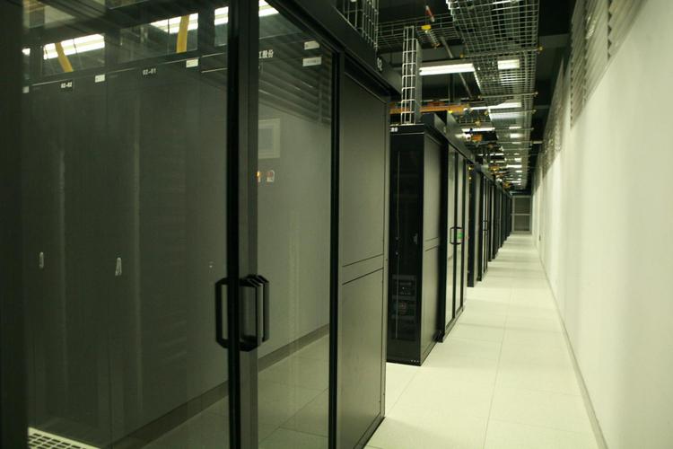 公司里的服务器是干什么的