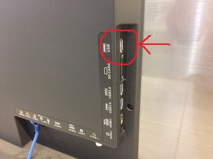 松下电视从哪里擦U盘