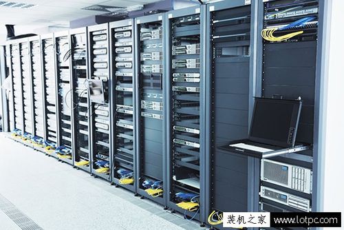 一个小小的服务器叫什么