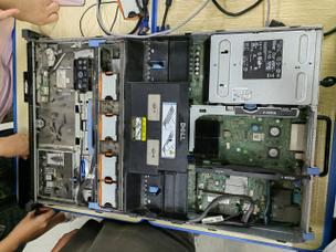 服务器硬件_Atlas800训练服务器硬件指南
