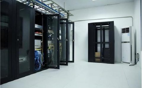 实验室与服务器，探索两者的关键差异