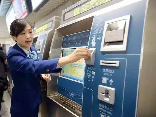 地铁开挂服务器是什么样的