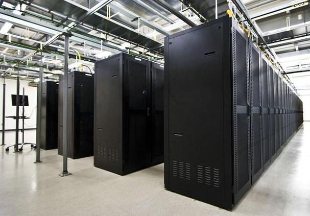 服务器一般在什么区域内