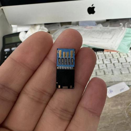 u盘型号在芯片上哪里