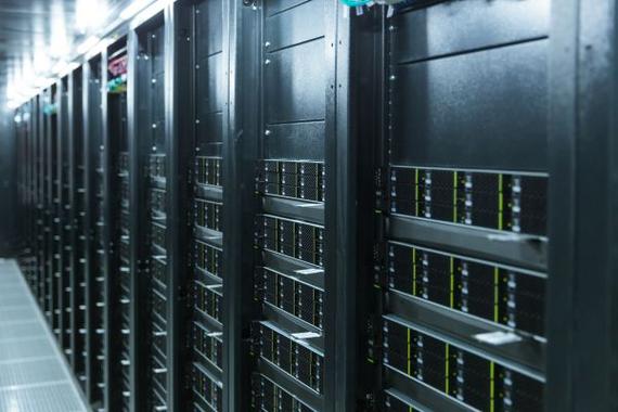 为什么要弄数据中心服务器