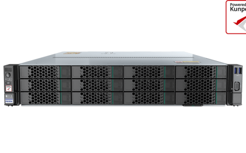 如何配置服务器以应对万人级别的并发访问需求？