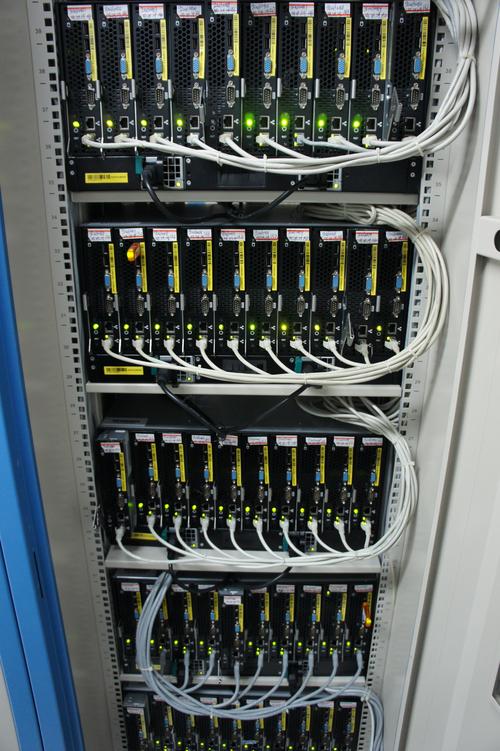 服务器究竟是什么样的