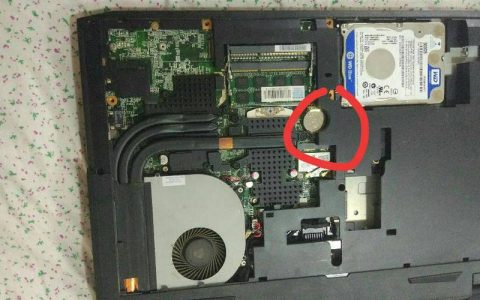 如何在Windows 7系统中查找电池信息？