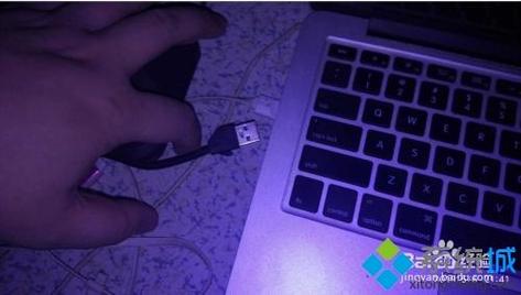 苹果电脑usb磁盘在哪里
