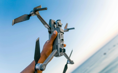 如何安全下载二战名将游戏？