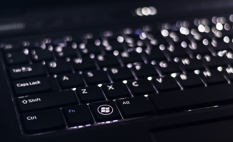 如何找到并设置联想电脑的快捷键功能？