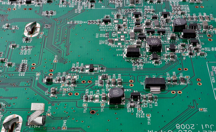 如何在操作系统中查找本地用户和组？