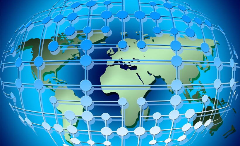 如何在操作系统中查找本地用户和组？