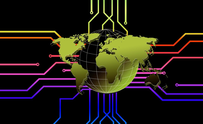 如何正确放置U盘内的系统镜像文件以便安装操作系统？