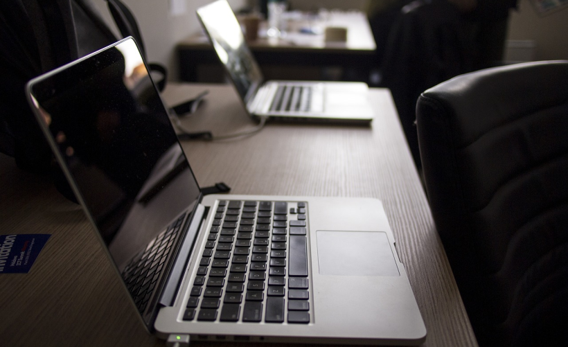 如何在Mac上设置或修改开机启动项？