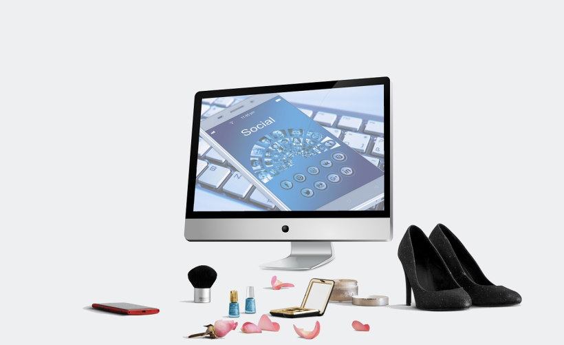 如何在Windows 10中找到命令输入界面？