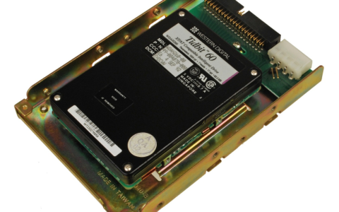 U盘芯片究竟隐藏在何处？揭秘其精密安装位置