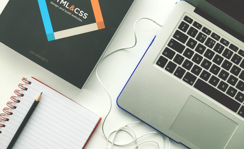 如何设置U盘通过F12键启动计算机？