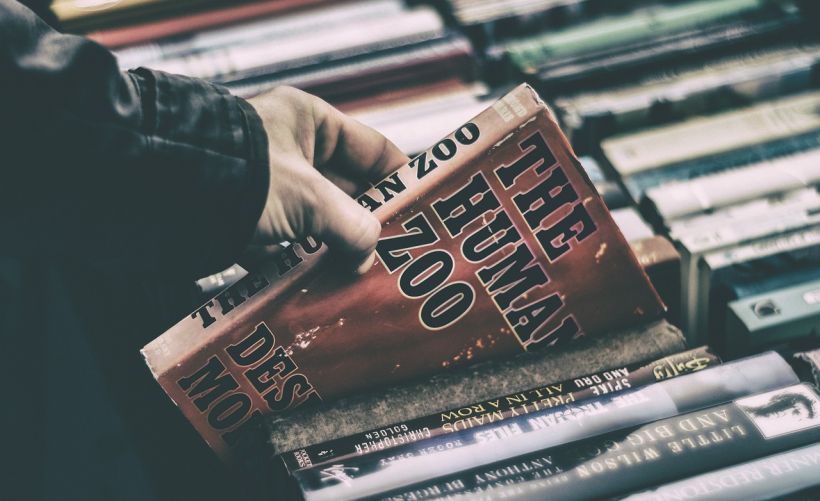 打印机规格中的CDN与CDW代表什么含义，它们之间有何差异？