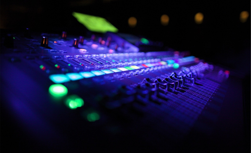 如何在Windows 7中禁用混音功能？