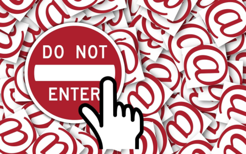 您的LBP7200CDN打印机的警告灯闪烁，这可能意味着什么问题？