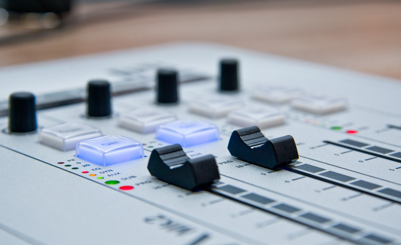 如何更改我的浏览器默认设置？