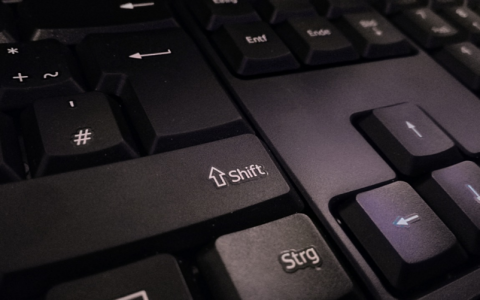 您是否在寻找台式电脑键盘上的回车键?