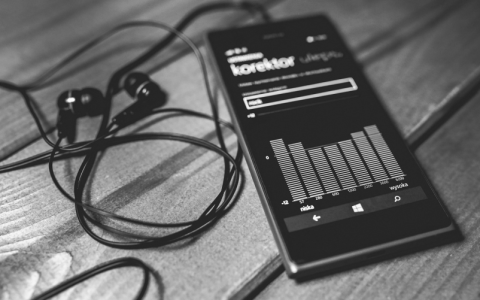 如何更新我的抖音应用到最新版本？