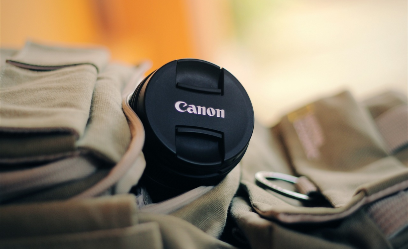 佳能8550cdn是鼓粉一体打印机吗？