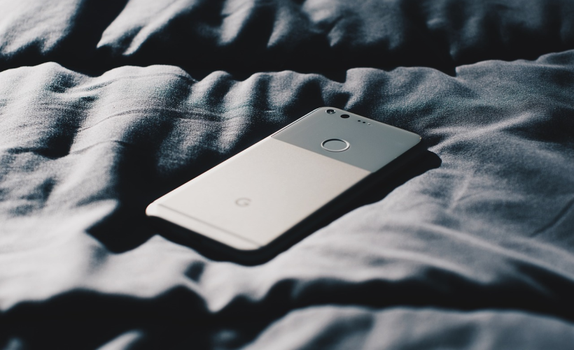 如何调整小米Air的语言设置？