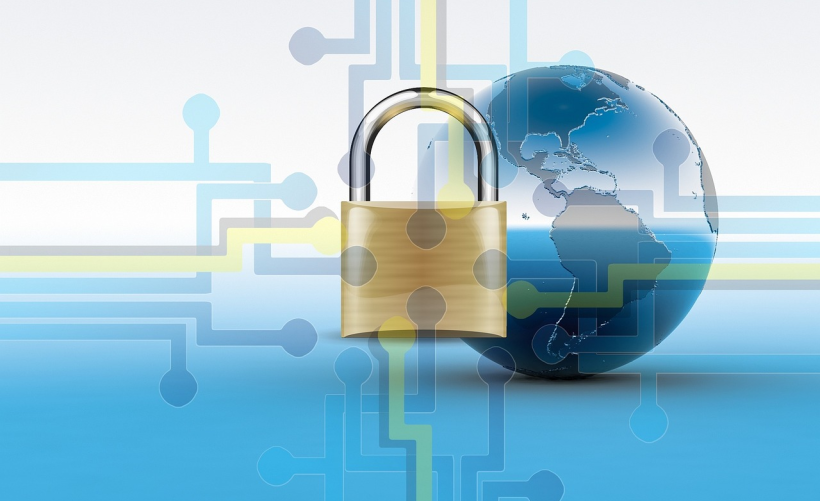 如何安全下载U盘操作系统？