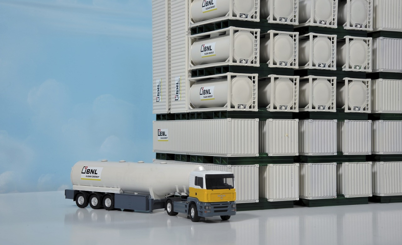 如何查看京瓷M5521CDN打印机的墨粉状态？