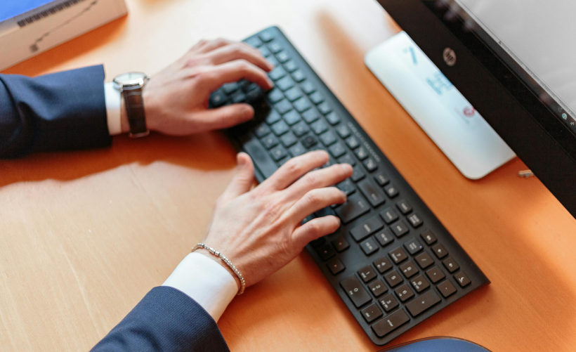 CDN牌照如何影响游戏加速器的性能？