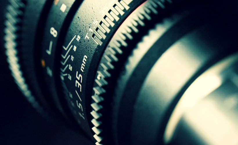 使用CDN时，还需要在原服务器上保存图片或视频吗？