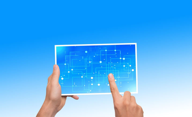 在计算CDN流量时，是否应将回源流量纳入考虑？