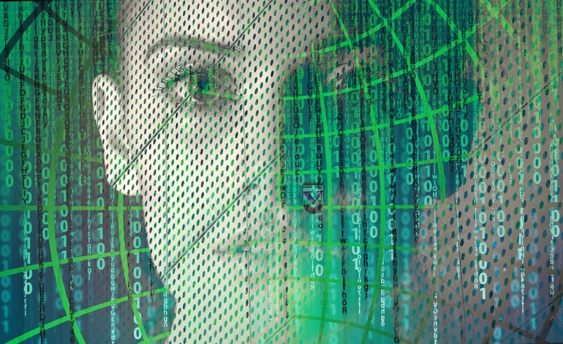 如何揭示经过内容分发网络加速的域名背后的原始IP地址？