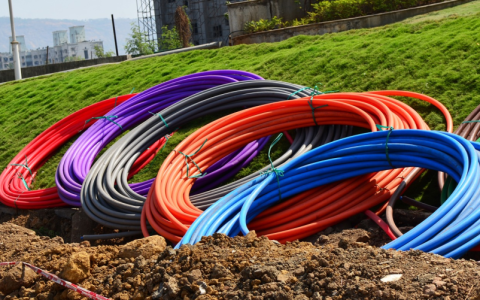 2018年中国CDN市场的主要收入来源是什么？