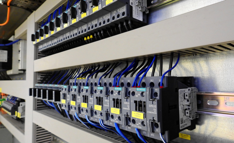 什么是CDN服务器，它的主要用途是什么？