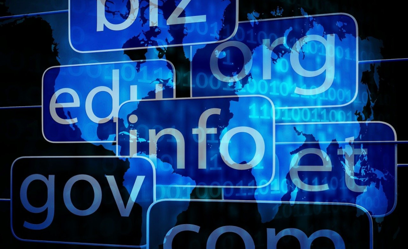 为什么即使源站和CDN都配置了跨域头，仍然遇到跨域问题？