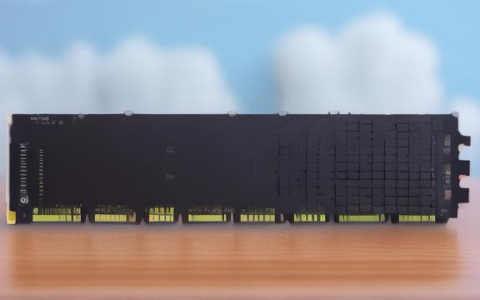 服务器配件内存总容量8G，超云性能如何？