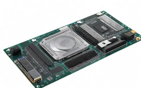 为什么选择服务器配备固态硬盘?